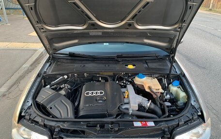 Audi A4, 2004 год, 695 000 рублей, 14 фотография