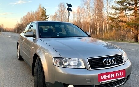 Audi A4, 2004 год, 695 000 рублей, 13 фотография