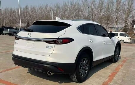 Mazda CX-4, 2023 год, 2 128 800 рублей, 4 фотография