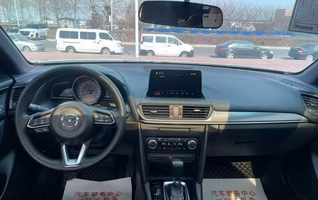 Mazda CX-4, 2023 год, 2 128 800 рублей, 14 фотография