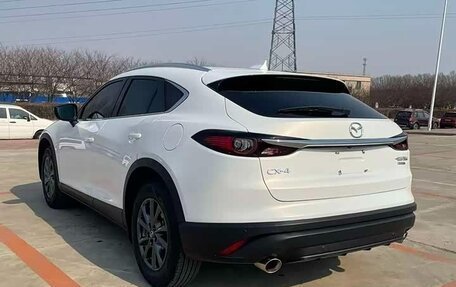 Mazda CX-4, 2023 год, 2 128 800 рублей, 6 фотография