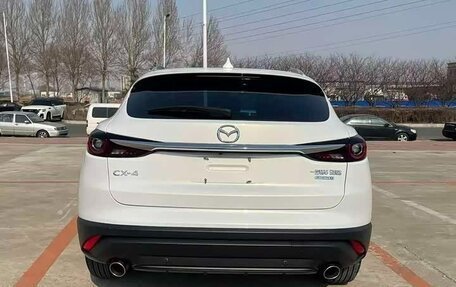 Mazda CX-4, 2023 год, 2 128 800 рублей, 5 фотография