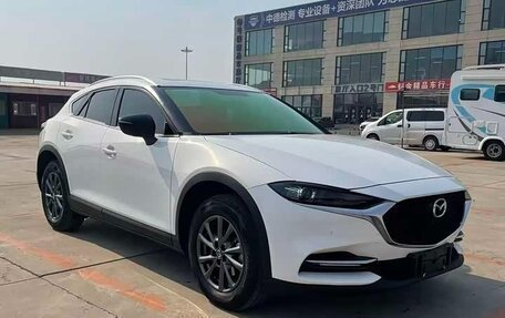 Mazda CX-4, 2023 год, 2 128 800 рублей, 3 фотография