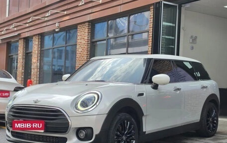 MINI Clubman, 2022 год, 1 900 000 рублей, 1 фотография