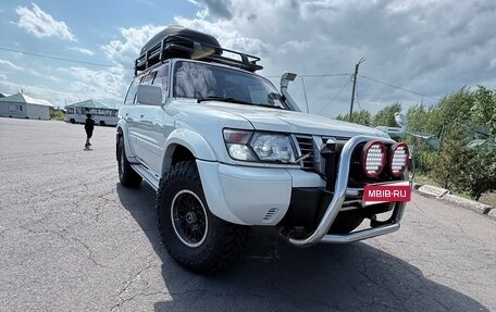Nissan Safari IV, 1998 год, 2 000 000 рублей, 1 фотография