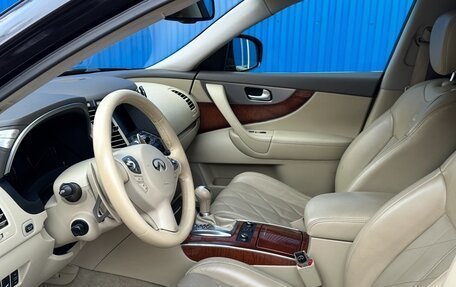 Infiniti FX II, 2011 год, 1 649 000 рублей, 6 фотография