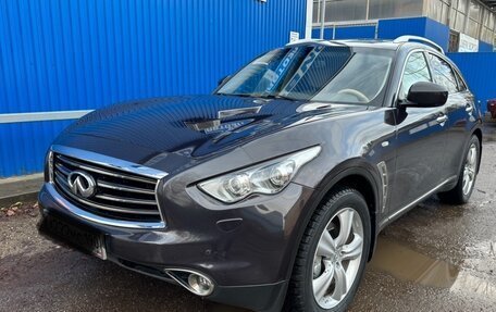 Infiniti FX II, 2011 год, 1 649 000 рублей, 3 фотография