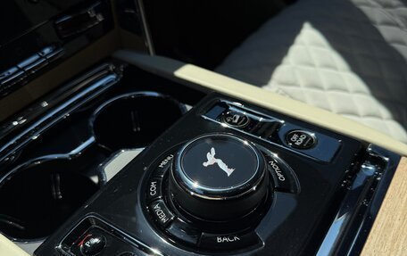 Rolls-Royce Cullinan, 2019 год, 35 500 000 рублей, 20 фотография