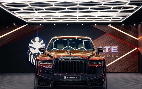 Rolls-Royce Cullinan, 2019 год, 35 500 000 рублей, 27 фотография