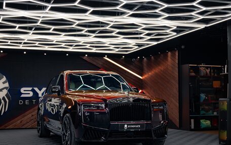 Rolls-Royce Cullinan, 2019 год, 35 500 000 рублей, 26 фотография