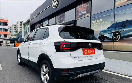 Volkswagen T-Cross I, 2023 год, 1 425 001 рублей, 7 фотография