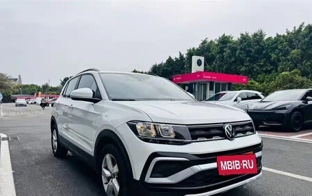 Volkswagen T-Cross I, 2023 год, 1 425 001 рублей, 3 фотография