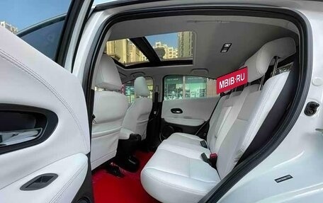 Honda Vezel, 2022 год, 1 341 200 рублей, 12 фотография