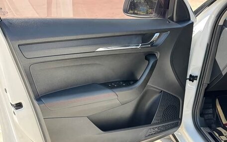 Skoda Kamiq I, 2023 год, 1 370 333 рублей, 21 фотография