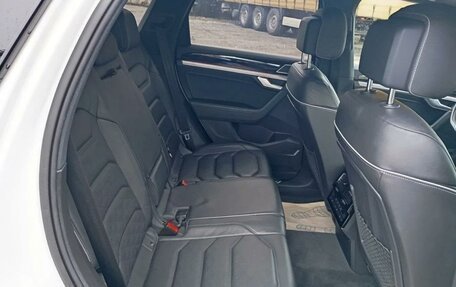 Volkswagen Touareg III, 2020 год, 5 600 000 рублей, 12 фотография