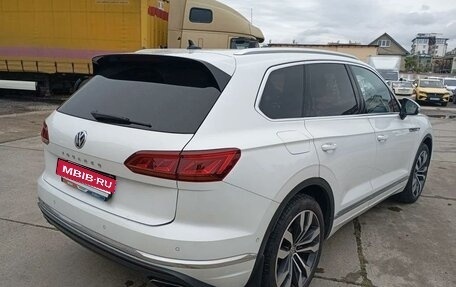 Volkswagen Touareg III, 2020 год, 5 600 000 рублей, 4 фотография