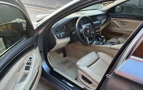 BMW 5 серия, 2010 год, 1 600 000 рублей, 2 фотография