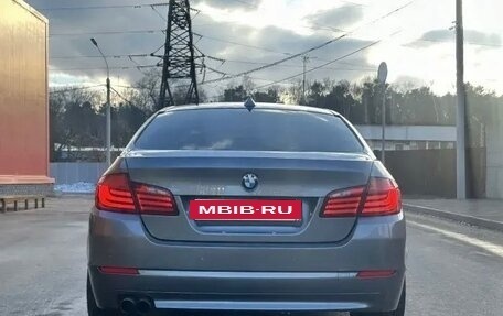 BMW 5 серия, 2010 год, 1 600 000 рублей, 3 фотография