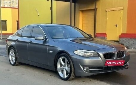 BMW 5 серия, 2010 год, 1 600 000 рублей, 8 фотография