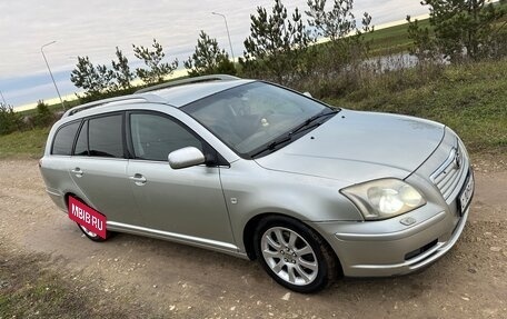 Toyota Avensis III рестайлинг, 2005 год, 850 000 рублей, 8 фотография