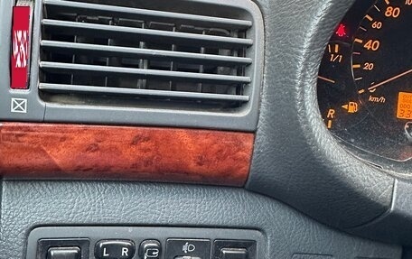 Toyota Avensis III рестайлинг, 2005 год, 850 000 рублей, 3 фотография