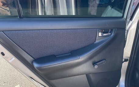 Toyota Corolla, 2004 год, 500 000 рублей, 10 фотография