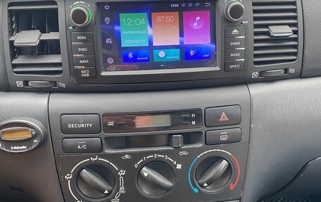 Toyota Corolla, 2004 год, 500 000 рублей, 15 фотография