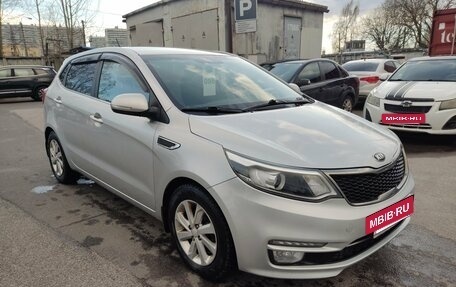 KIA Rio III рестайлинг, 2015 год, 999 000 рублей, 3 фотография