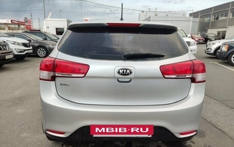 KIA Rio III рестайлинг, 2015 год, 999 000 рублей, 6 фотография