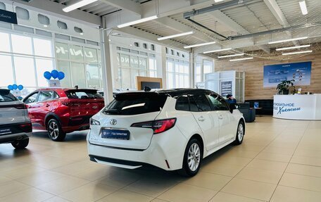 Toyota Corolla, 2021 год, 1 899 999 рублей, 6 фотография
