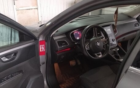 Renault Talisman, 2017 год, 1 600 000 рублей, 9 фотография