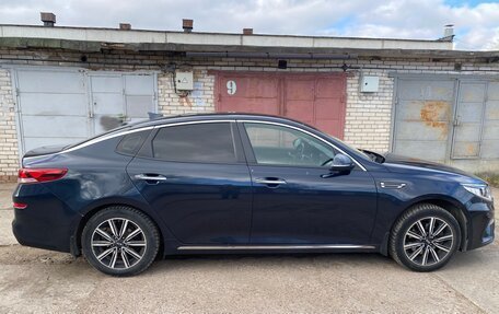 KIA Optima IV, 2019 год, 1 900 000 рублей, 3 фотография