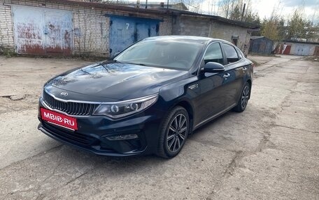 KIA Optima IV, 2019 год, 1 900 000 рублей, 2 фотография