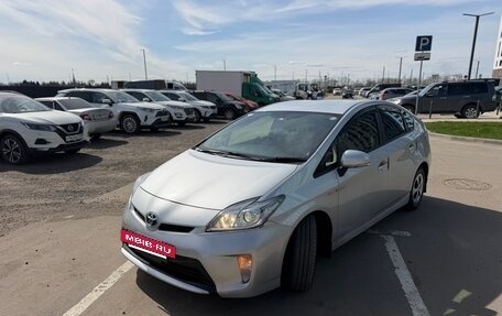 Toyota Prius, 2014 год, 1 250 000 рублей, 3 фотография