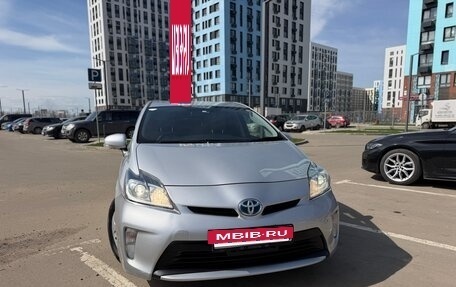 Toyota Prius, 2014 год, 1 250 000 рублей, 4 фотография
