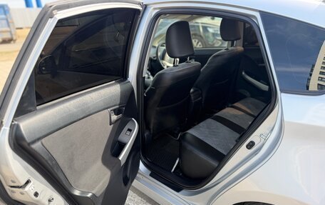 Toyota Prius, 2014 год, 1 250 000 рублей, 13 фотография