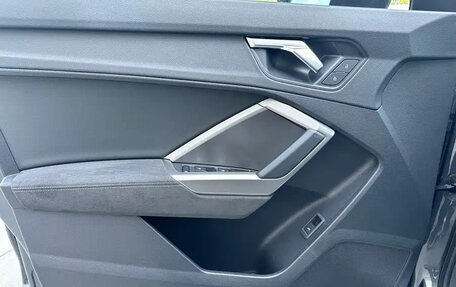 Audi Q3, 2023 год, 2 689 613 рублей, 10 фотография