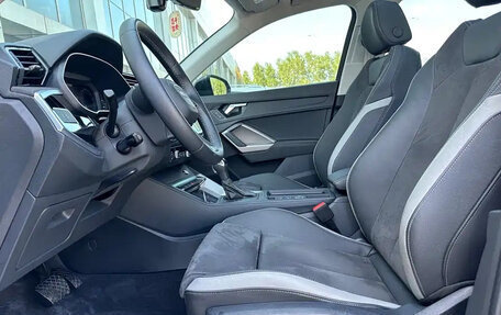 Audi Q3, 2023 год, 2 689 613 рублей, 7 фотография