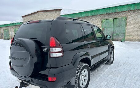 Toyota Land Cruiser Prado 120 рестайлинг, 2006 год, 2 150 000 рублей, 3 фотография