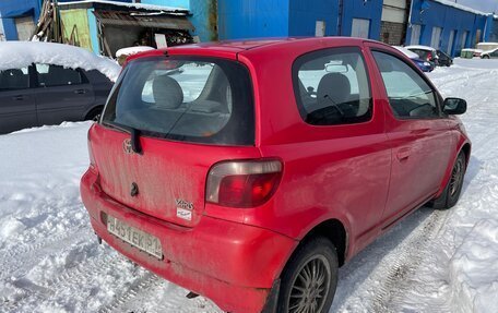 Toyota Yaris I рестайлинг, 2000 год, 300 000 рублей, 4 фотография