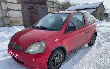 Toyota Yaris I рестайлинг, 2000 год, 300 000 рублей, 3 фотография