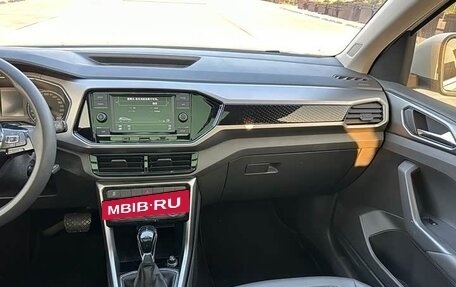 Volkswagen T-Cross I, 2022 год, 1 500 000 рублей, 12 фотография