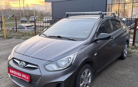 Hyundai Solaris II рестайлинг, 2011 год, 670 000 рублей, 2 фотография