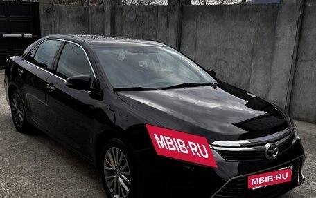 Toyota Camry, 2016 год, 1 950 000 рублей, 3 фотография