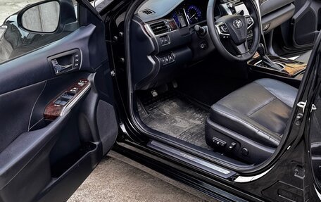 Toyota Camry, 2016 год, 1 950 000 рублей, 14 фотография