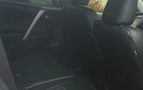 Toyota RAV4, 2015 год, 2 080 000 рублей, 8 фотография