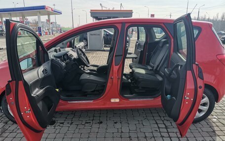 Opel Meriva, 2011 год, 650 000 рублей, 10 фотография