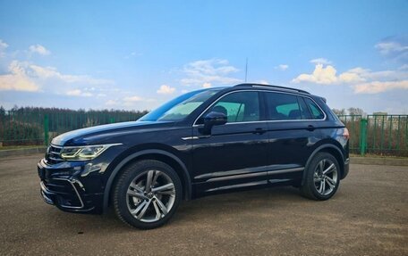 Volkswagen Tiguan II, 2021 год, 2 600 000 рублей, 6 фотография