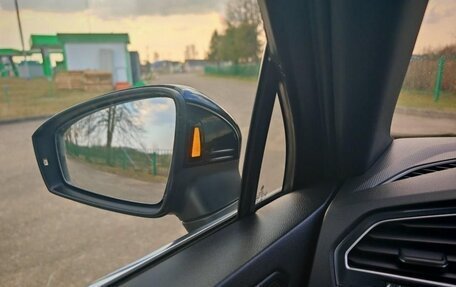 Volkswagen Tiguan II, 2021 год, 2 600 000 рублей, 18 фотография