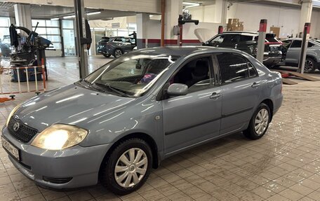Toyota Corolla, 2003 год, 410 000 рублей, 3 фотография